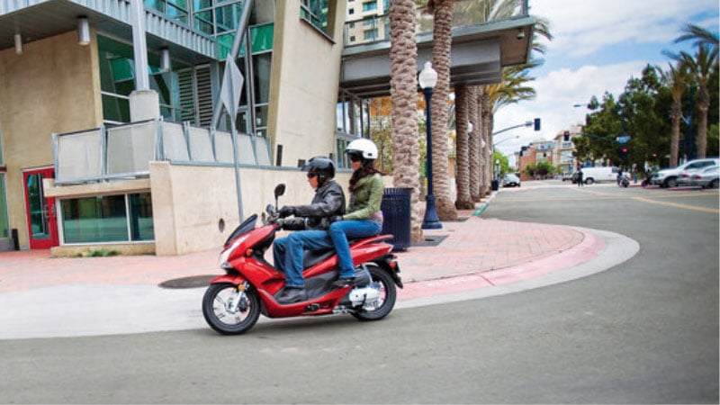 2013 Honda PCX 150 & Metropolitan Scooters